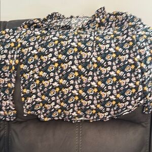 LOFT Blue and White Ruffled 3/4 Sleeve Blouse